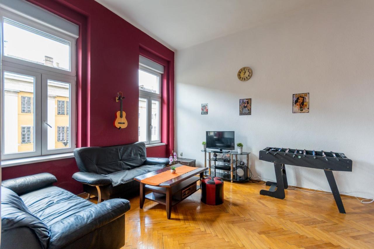 Downtown Funk Apartment *