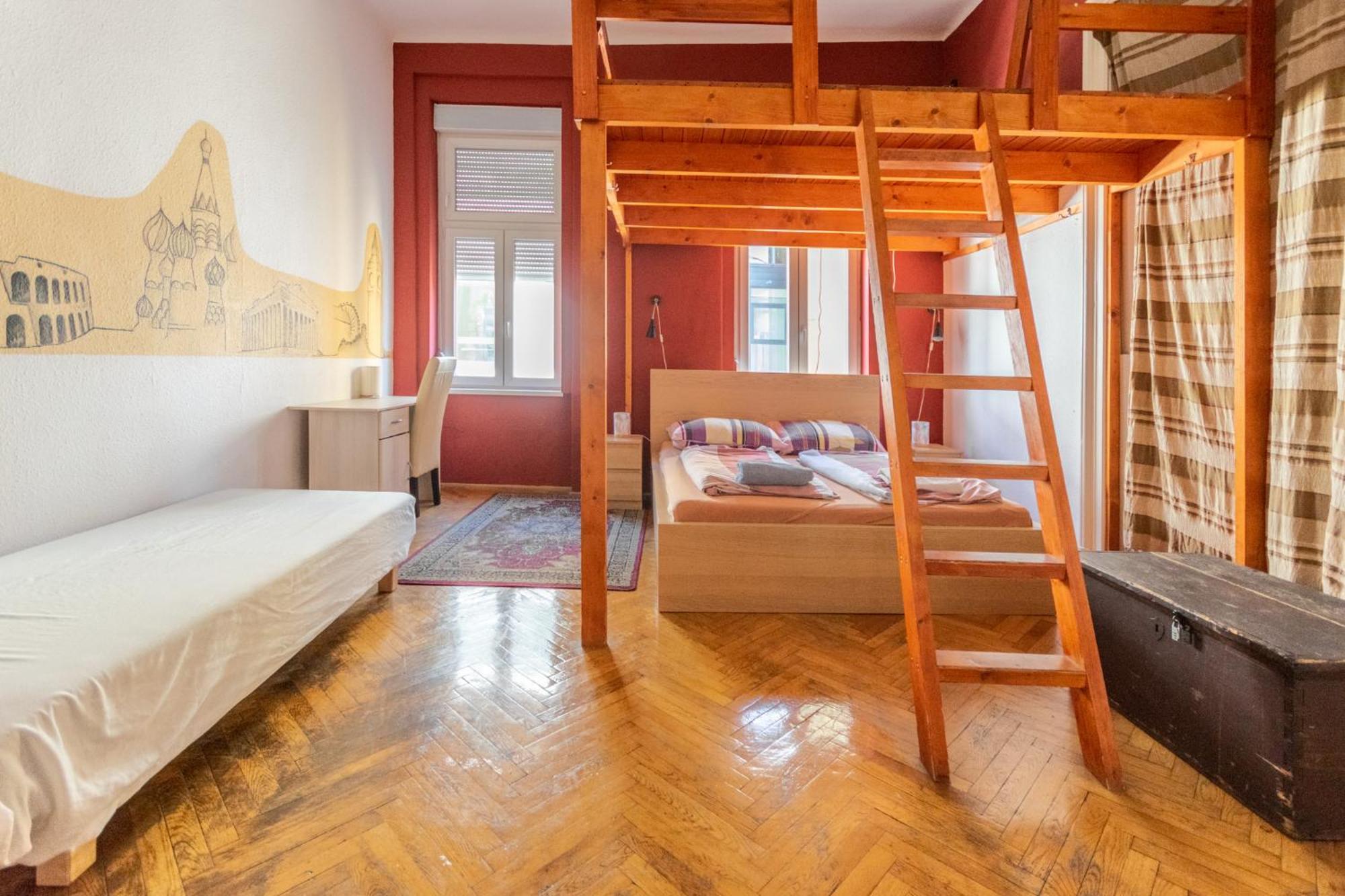 Downtown Funk Apartment *